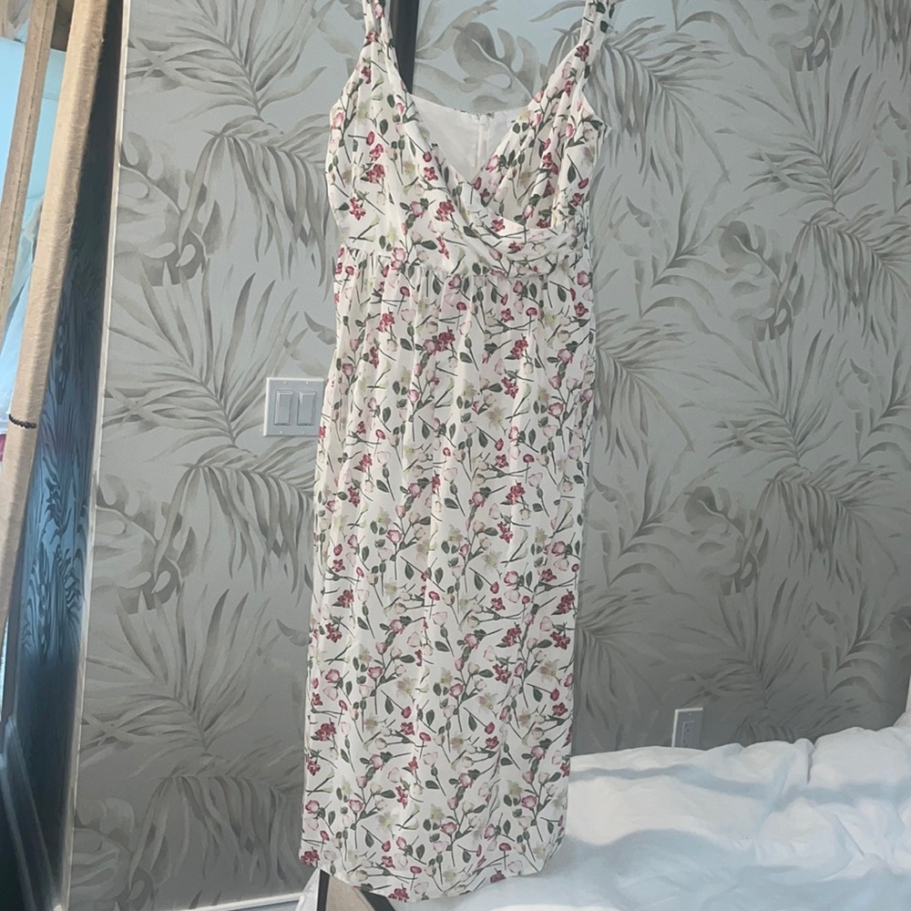 Club Monaco silk floral dress Size 4